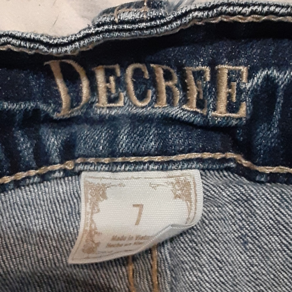 Decree denim shorts - Picture 2 of 3